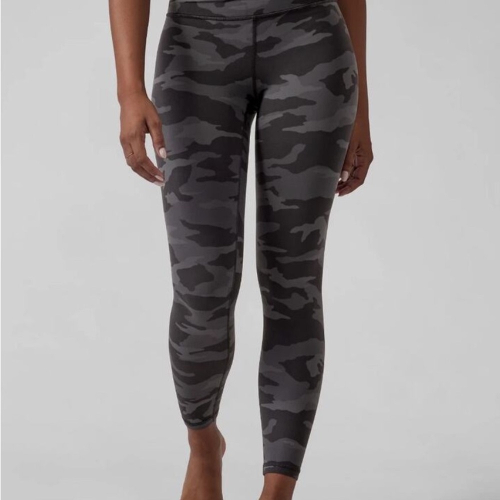 Athleta Elation leggings